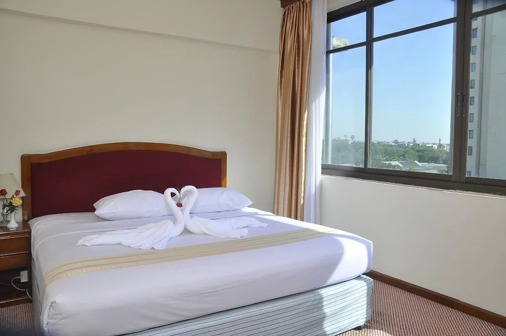 Panorama Hotel Yangon