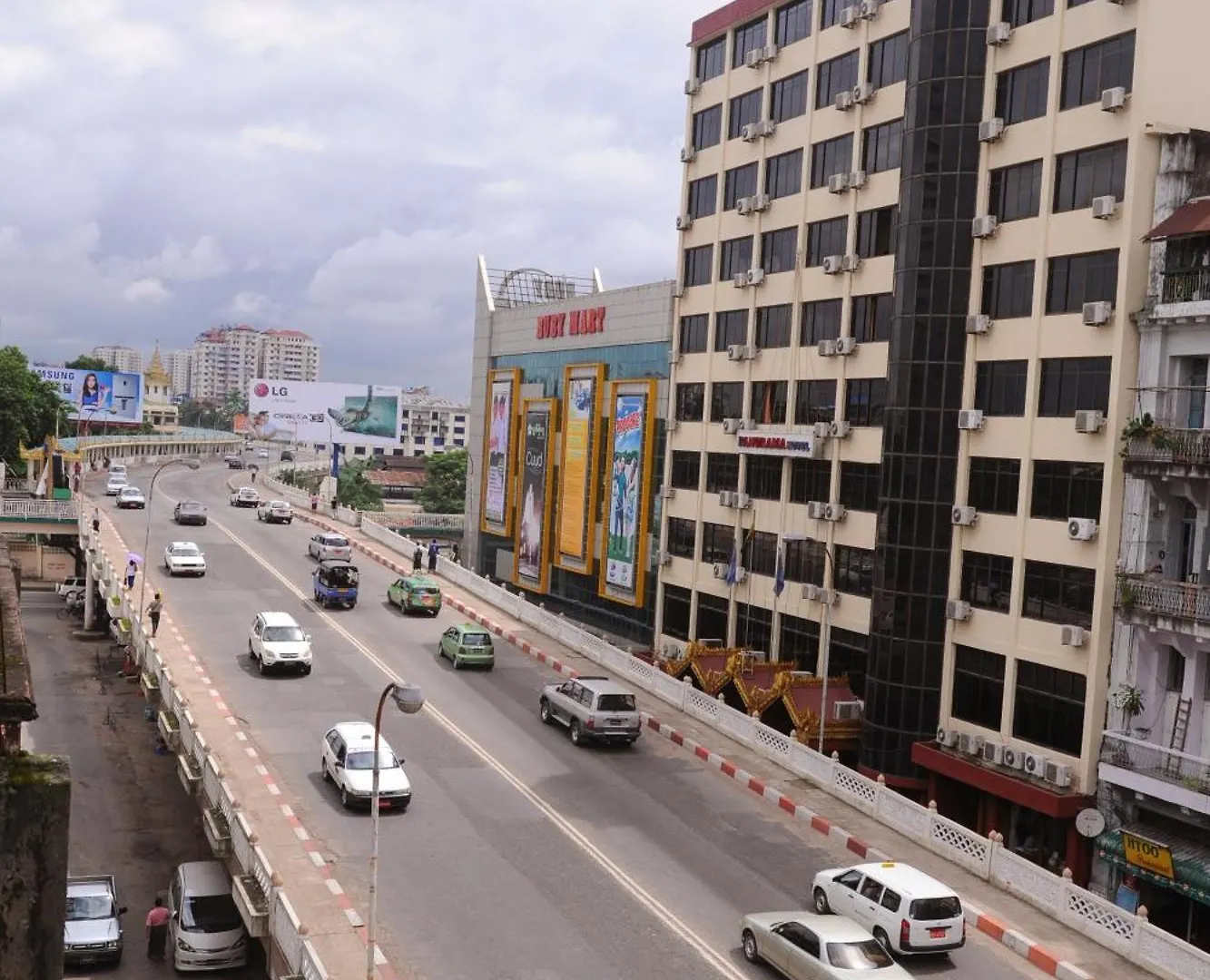 Panorama Hotel Yangon