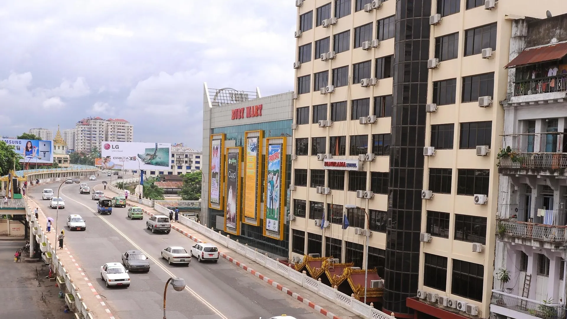 Panorama Hotel Yangon